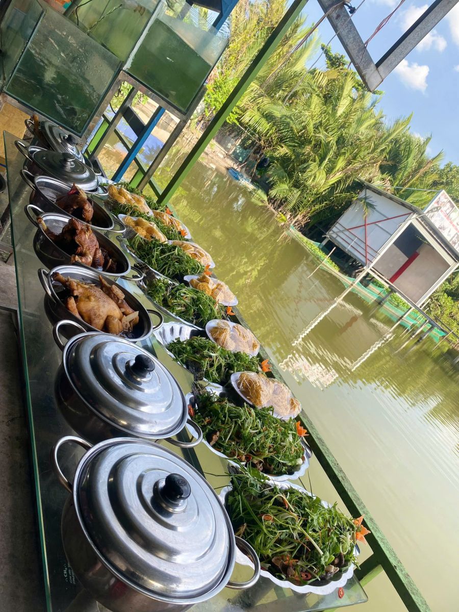 Thực đơn đa dạng Nhà hàng ẩm thực Hương Tràm quận 8